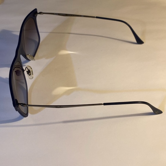 Blue Ray-Ban Sunglasses | Thin Frames